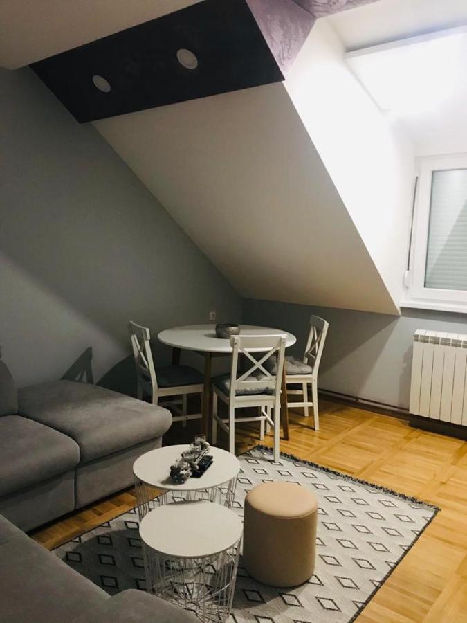 Apartman Jela Nova Varoš エクステリア 写真